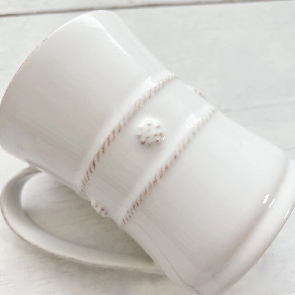 1 Juliska Berry & Thread Whitewash Ceramic Handled Cup Mug Coffee Stoneware Tea - Picture 6 of 8